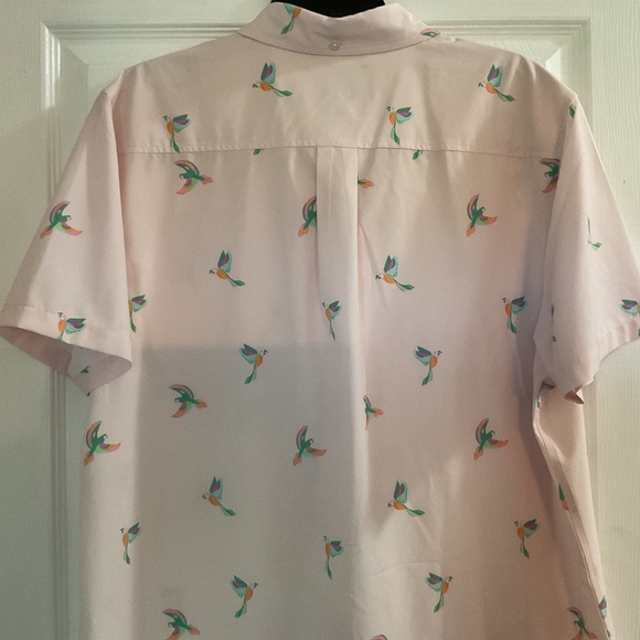 Men’s Chubbies Friday Parrot Party Short Sleeve Button Down Shirt, Size Large - Picture 5 of 6